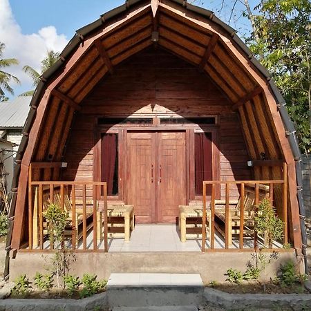 Bale Hostel Kuta  Buitenkant foto