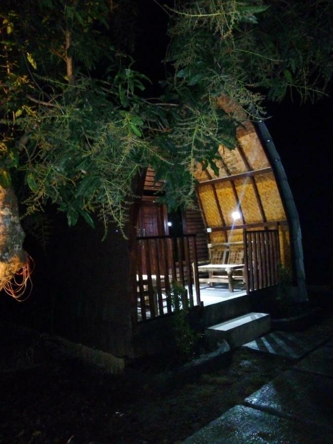 Bale Hostel Kuta  Buitenkant foto