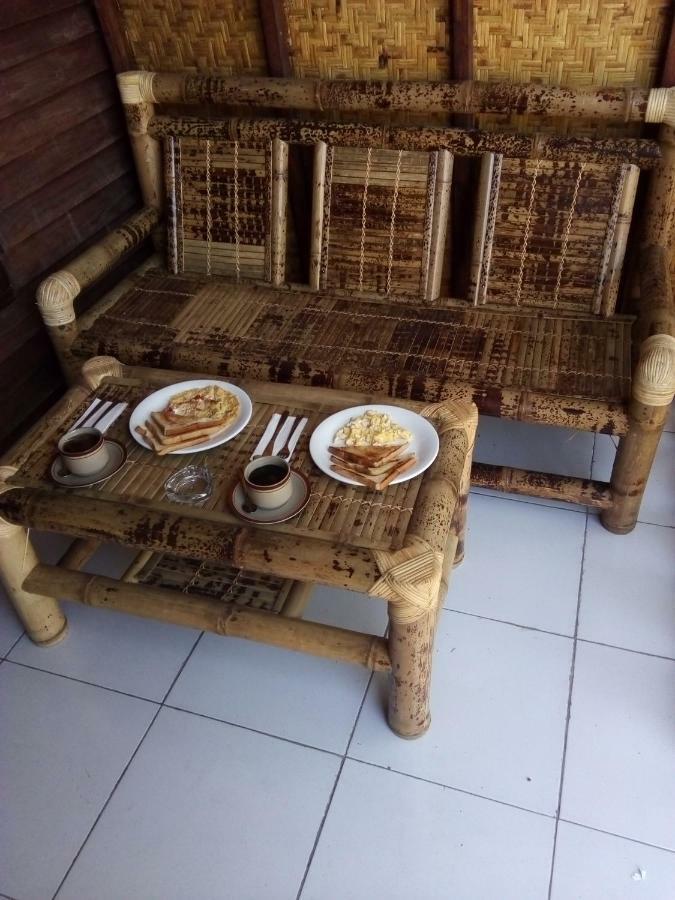Bale Hostel Kuta  Buitenkant foto