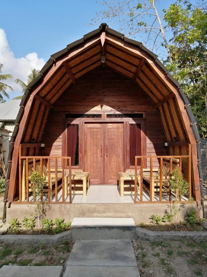 Bale Hostel Kuta  Buitenkant foto